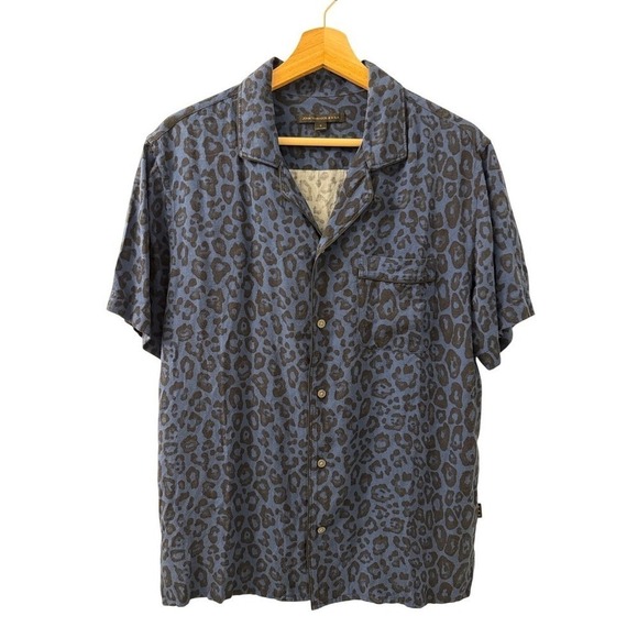 John Varvatos Other - John Varvatos Blue Leopard-Print Short Sleeve Button-Down Shirt